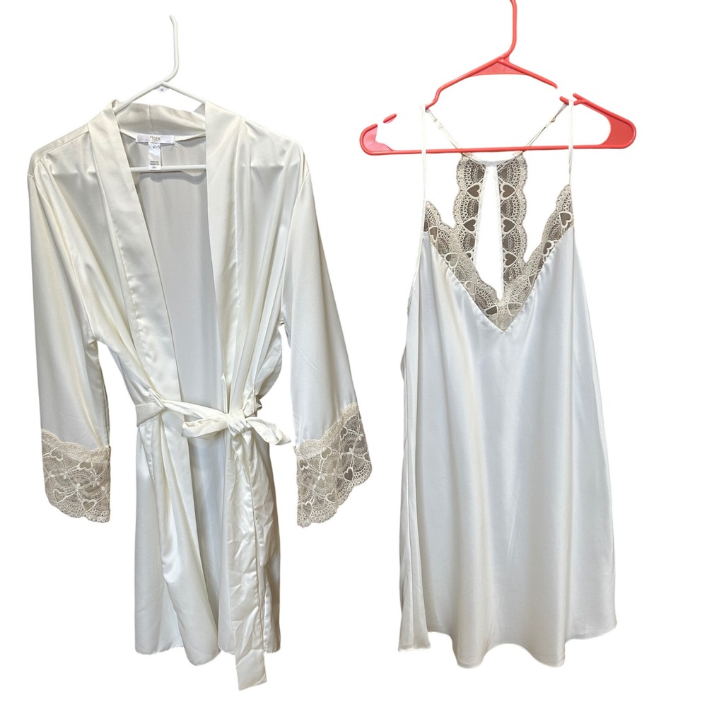 Flora by Flora Nikrooz White Satin Chemise Robe Set Lace Bridal L/XL